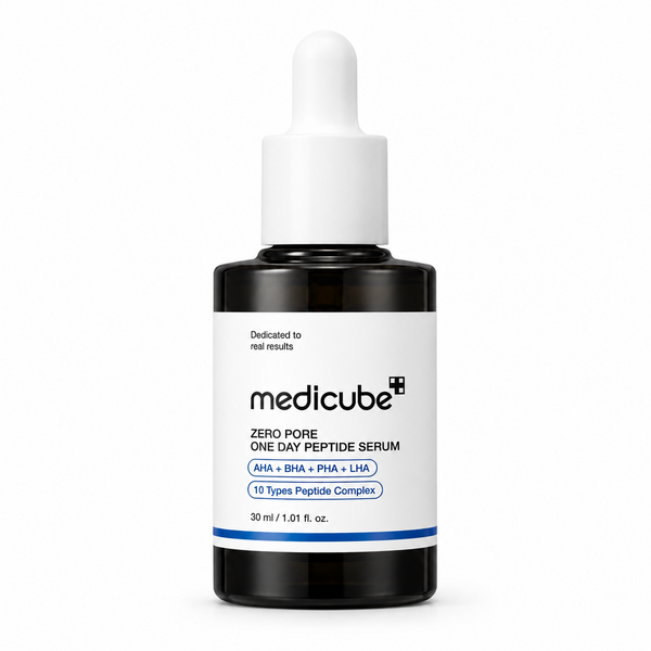 Medicube Zero Pore One Day Peptide Serum 30 ml em fundo branco