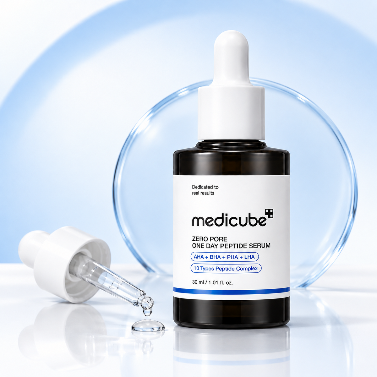Medicube Zero Pore Peptide Serum em composição clean